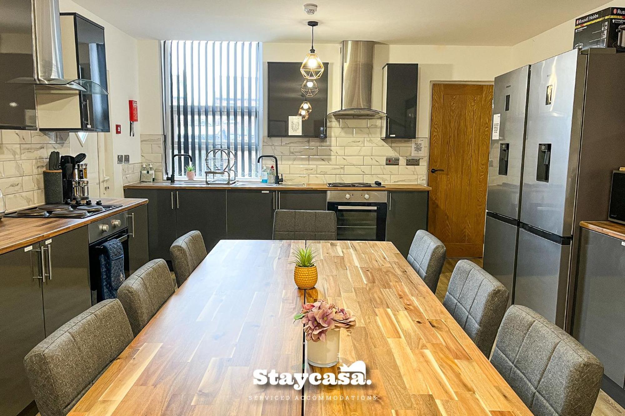 Delightful Spacious Haven With Large Driveway แมนเชสเตอร์ ภายนอก รูปภาพ